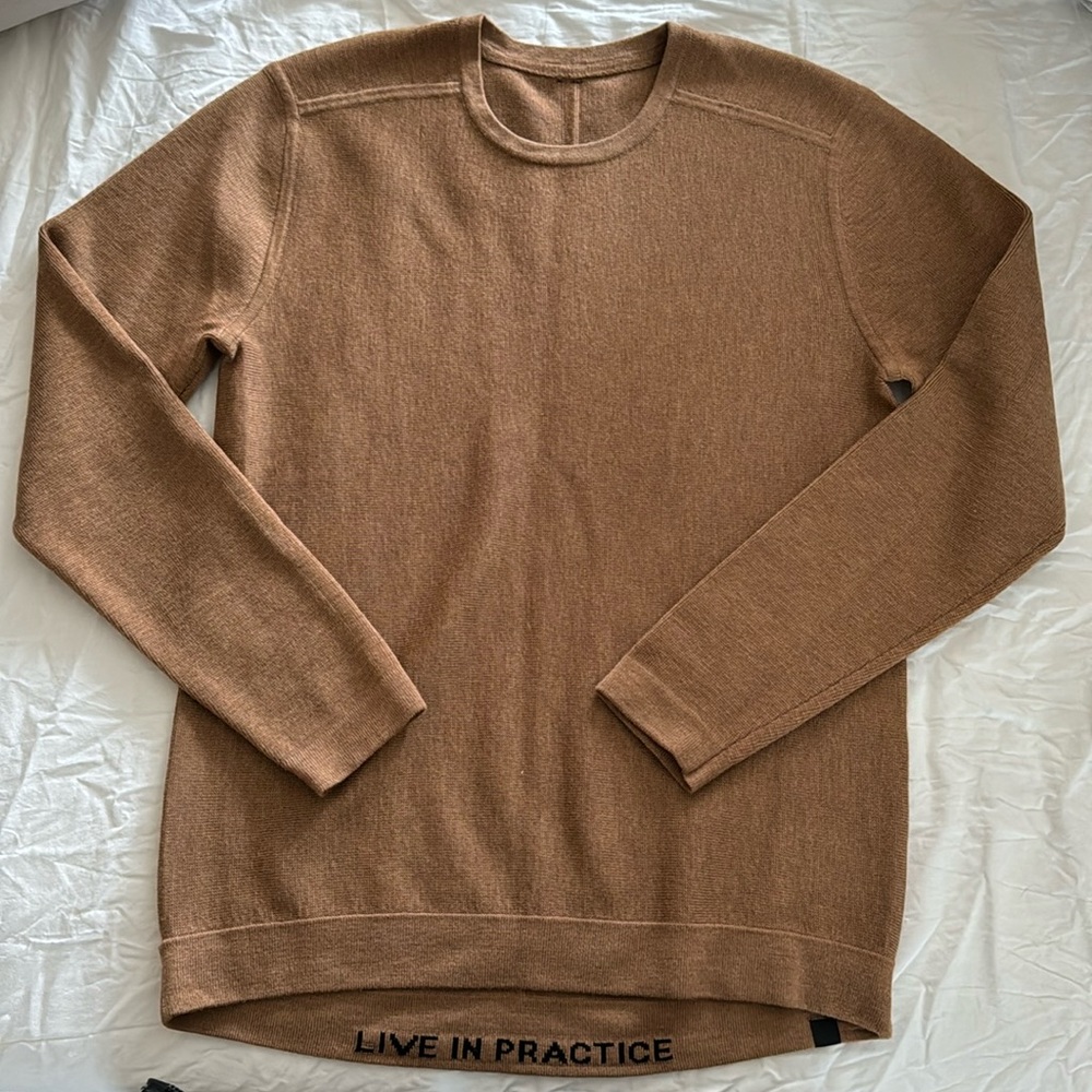 Lululemon Alpine Air Crew SMALL